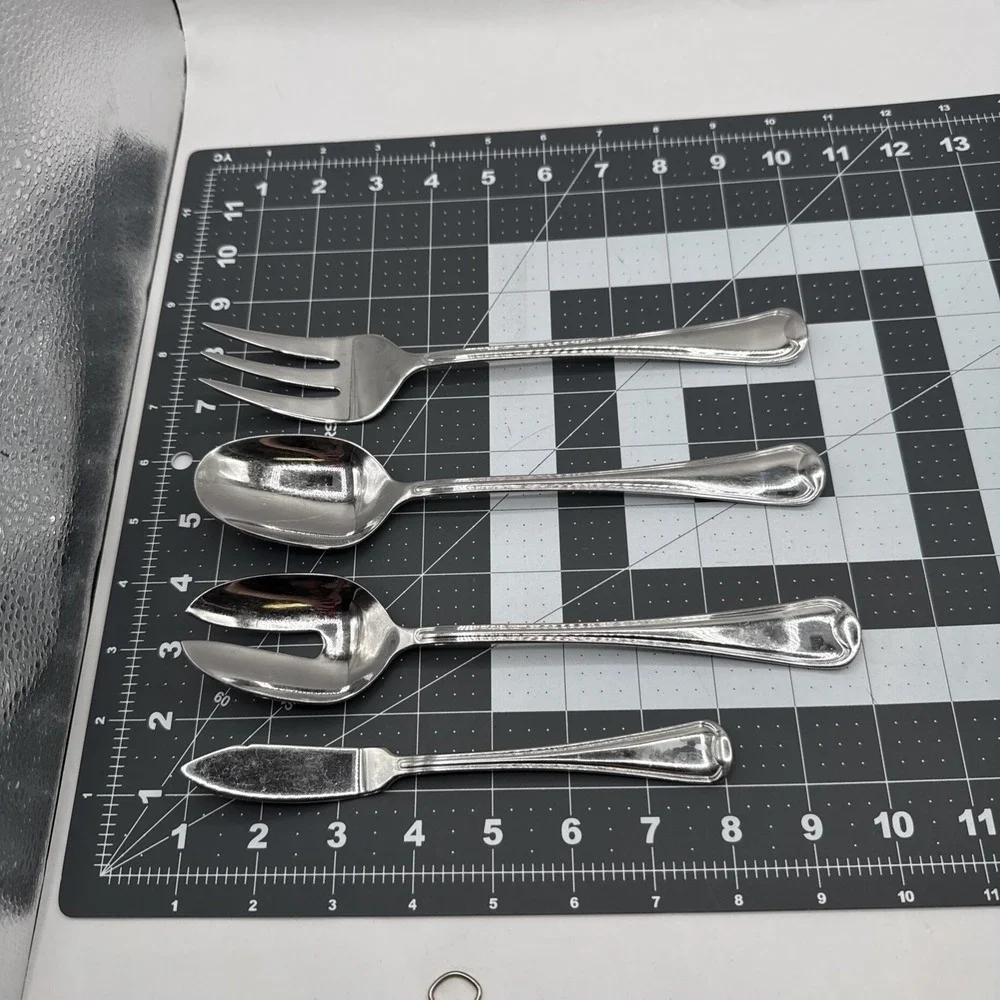 Oneida FLAMBE‎ Serving (4pc Set) Tablespoon Pierced Fork 18/10 Stainless